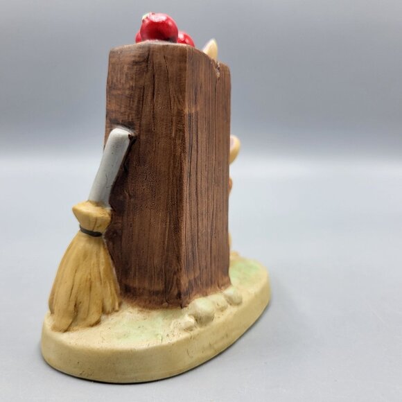 Vintage 1979 Enesco Figurine Mice Pair Climbing Shelf Apples Broom Decor Ceramic - Picture 9 of 16